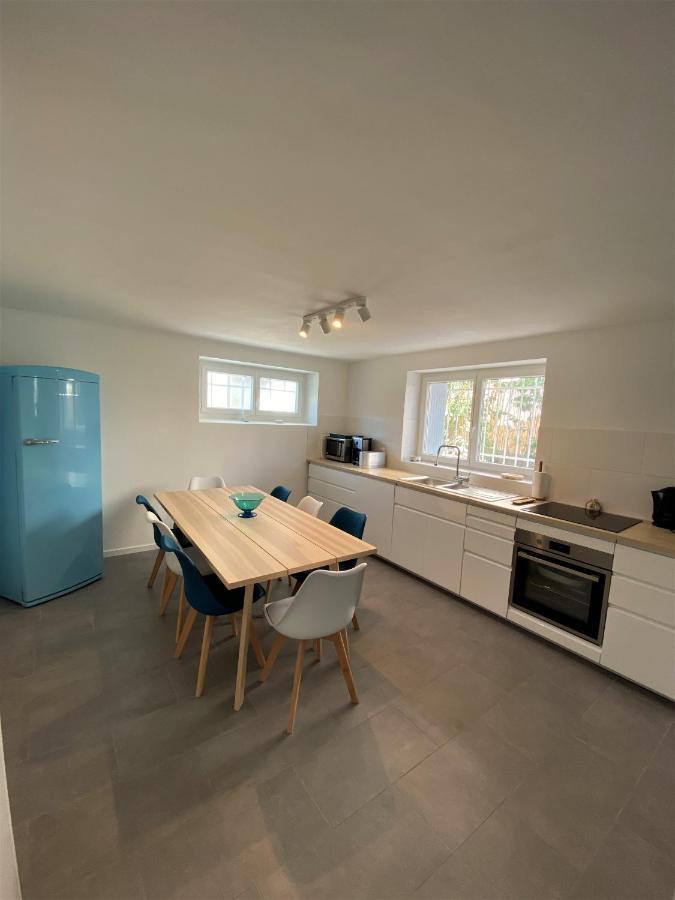 Appartement Rez De Villa Proche Port Et Plages De Sanary 외부 사진