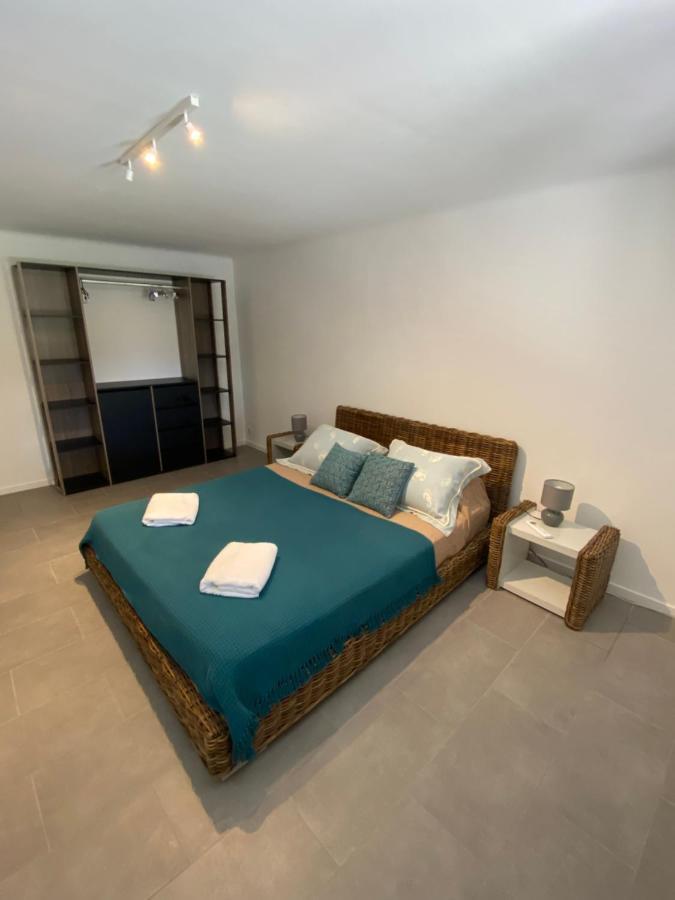 Appartement Rez De Villa Proche Port Et Plages De Sanary 외부 사진